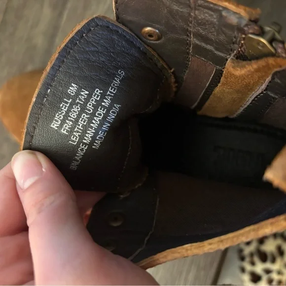 Nwt Frye Russell boots FR41606 –Tan Leather Boots Mens 8 Lace Up Stylish Durable - Picture 5 of 5